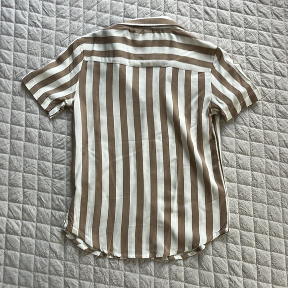 || Denim and Flower by Ricky Singh ||  NWT button down - Picture 7 of 11